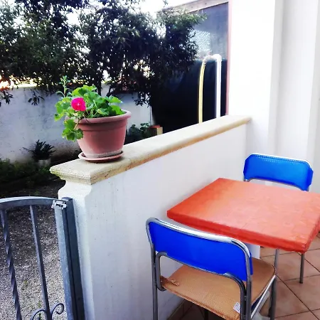 فندق مبيت وإفطار Li Pusciai 3*