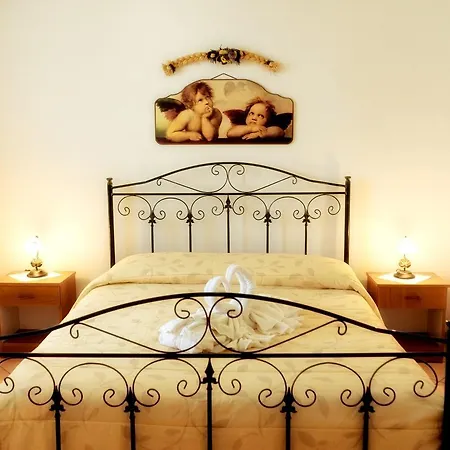 Li Pusciai Bed & Breakfast